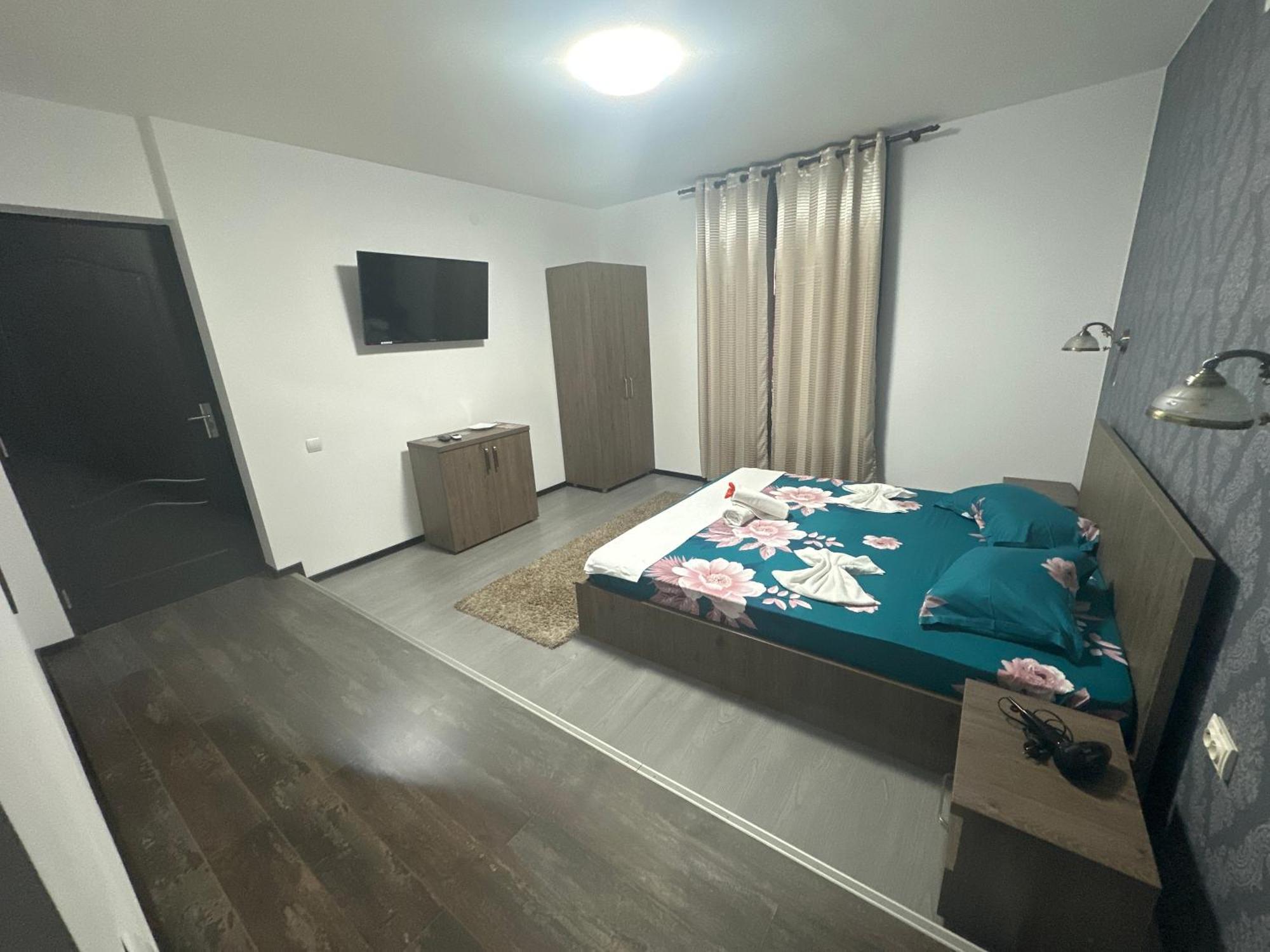 Casa Clau Hotell Orşova Eksteriør bilde