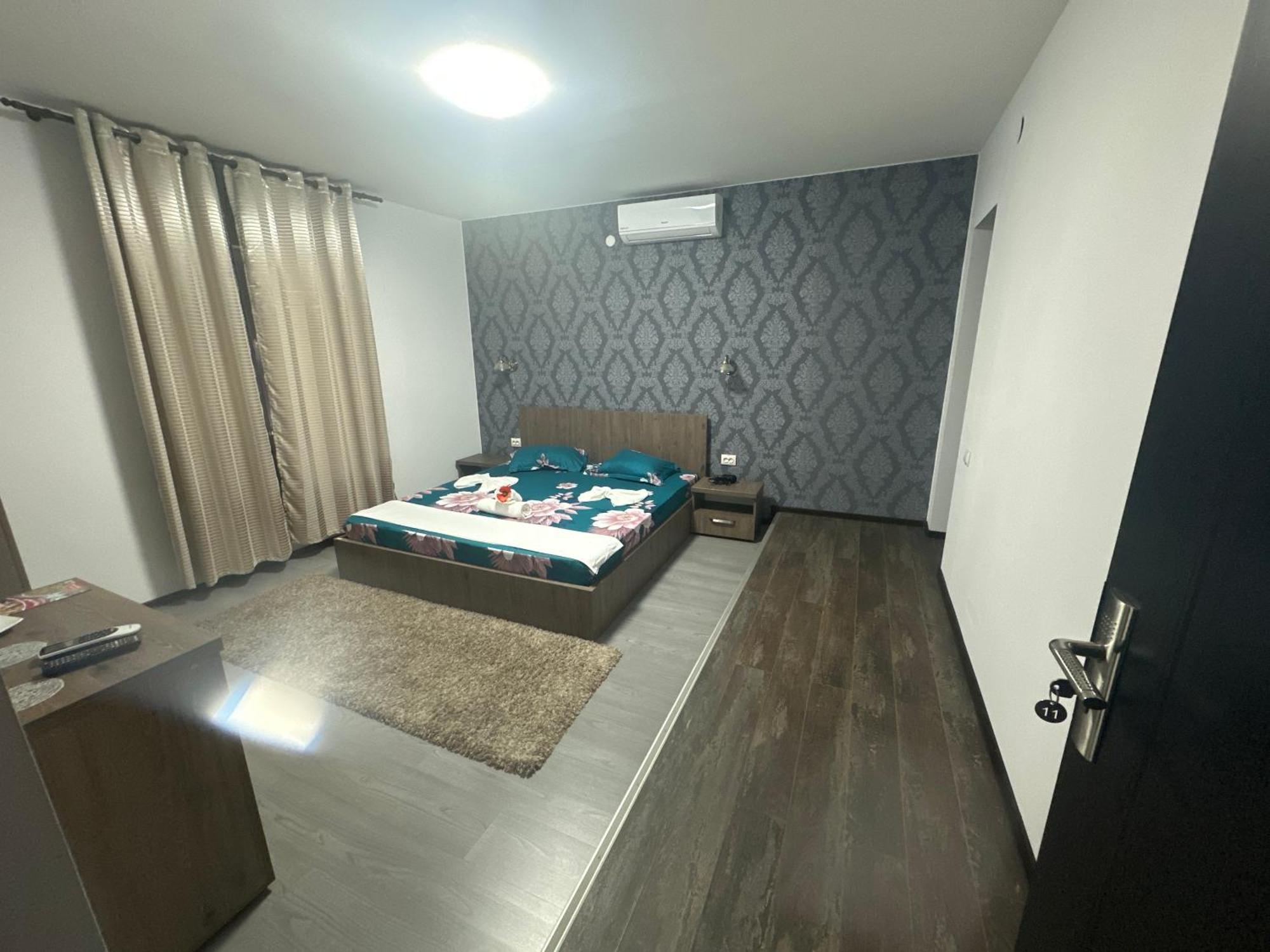 Casa Clau Hotell Orşova Eksteriør bilde